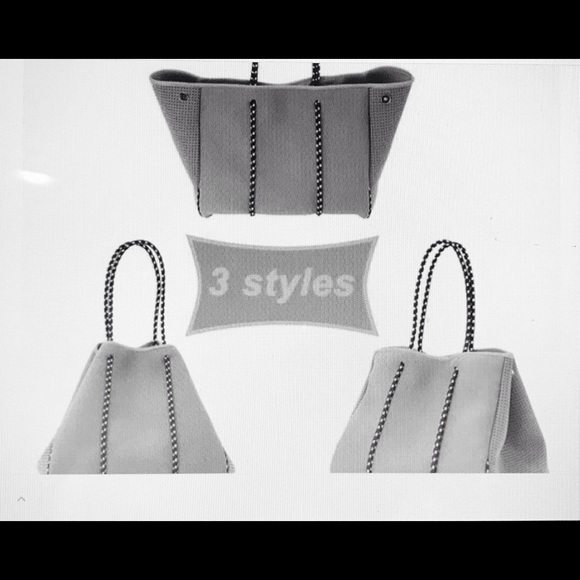 Leopard, Green & Red Neoprene Bag with wristlet - Picture 2 of 3